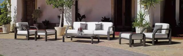 Zafiro 3 seater sofa set with footstools & Coffee Table