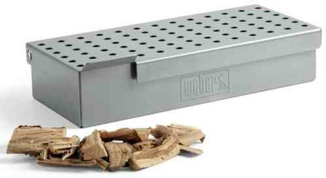 Weber Universal Wood Chip Smoker box