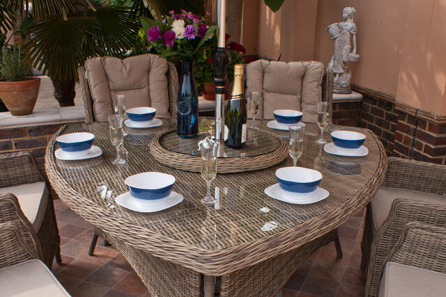 Rioja 160cm Triangular Dining Table