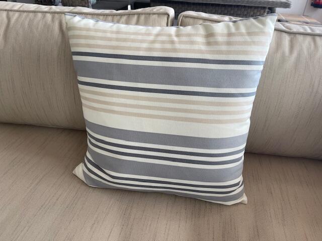 Rueda Scatter Cushion