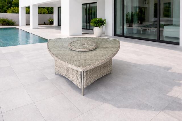 Ribera Ribera Pearl 160cm Triangular Dining Table