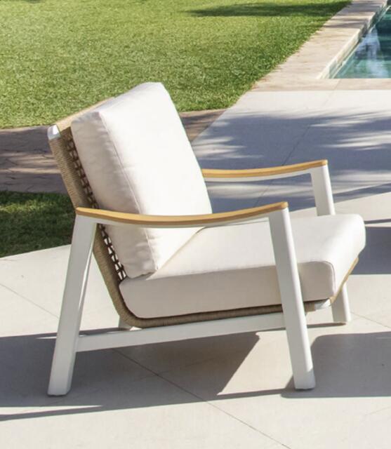 Zimbawe Aluminium Cream Sofa Set