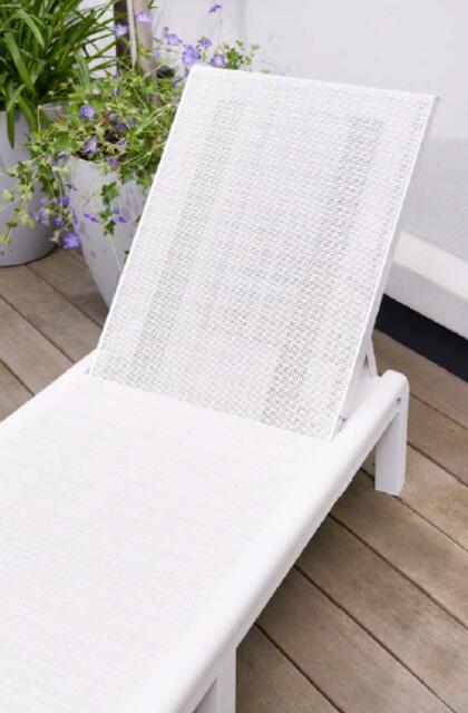 Mallorca Sunlounger White frame with green cushion