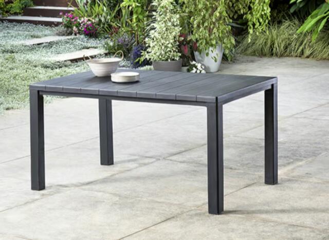 Julie Dining Table