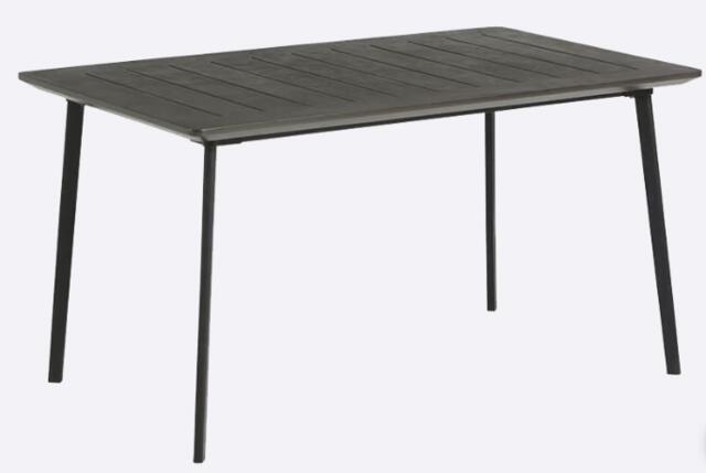 Metalea Dining Table