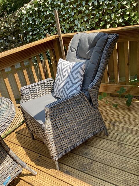 Jerez Flint Reclining Bistro Set