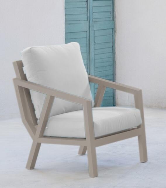 Sarah Aluminium Sofa set Nude