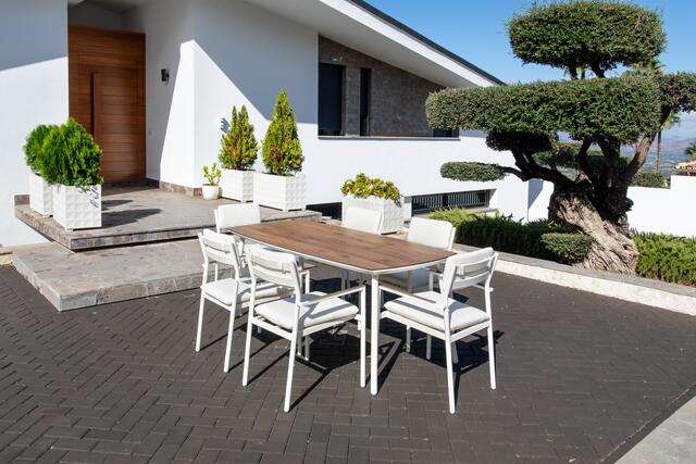 Bayo Aluminium Dining Set White