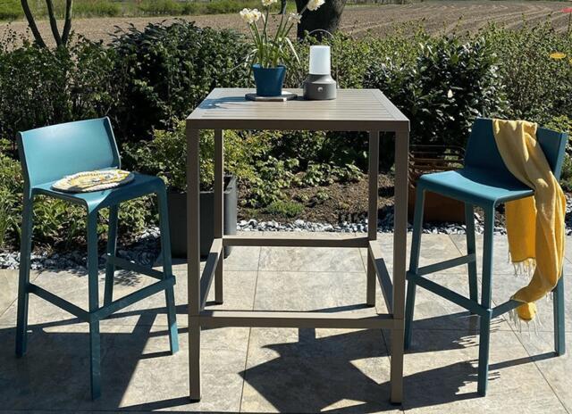 Nardi 70 x 70 x 107cm Bar Table