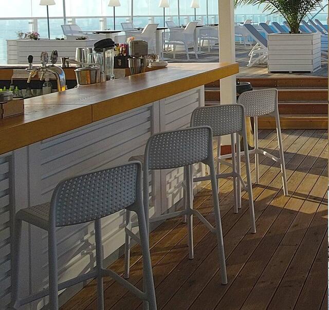 Nardi 80 x 80 x 107cm Bar Table Nardi 80 x 80 x 107cm Bar Table