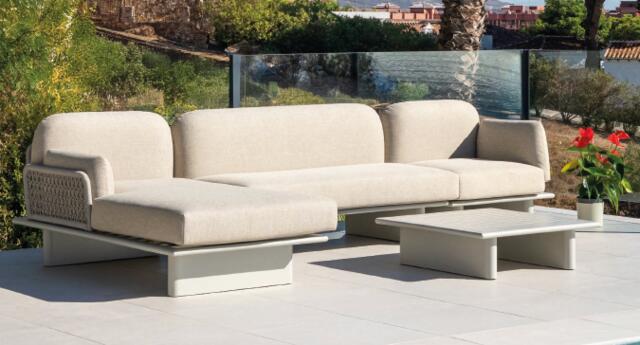 Blossom Aluminium Chaise