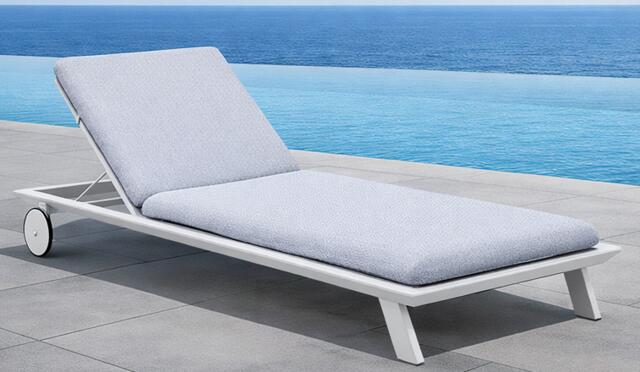 Majestic Angola White Aluminium Sun Lounger Majestic Angola White Aluminium Sun Lounger