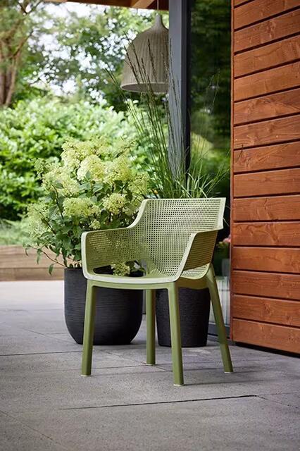 Julie Table & 6 Elisa Chairs