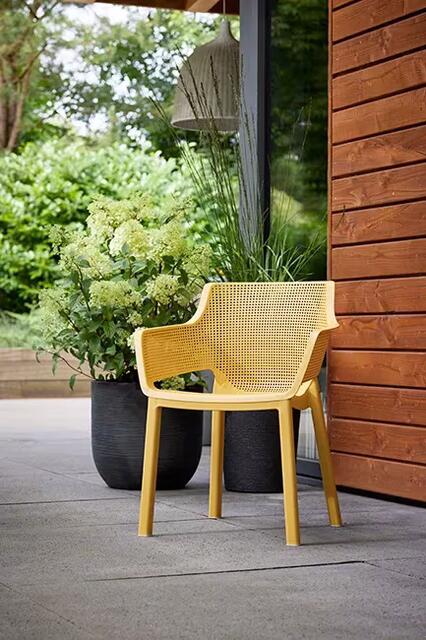 Julie Table & 6 Elisa Chairs