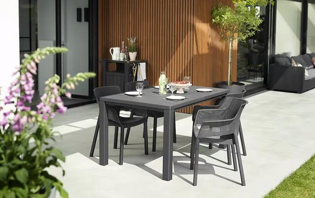 Keter Julie Table & 6 Elisa Chairs