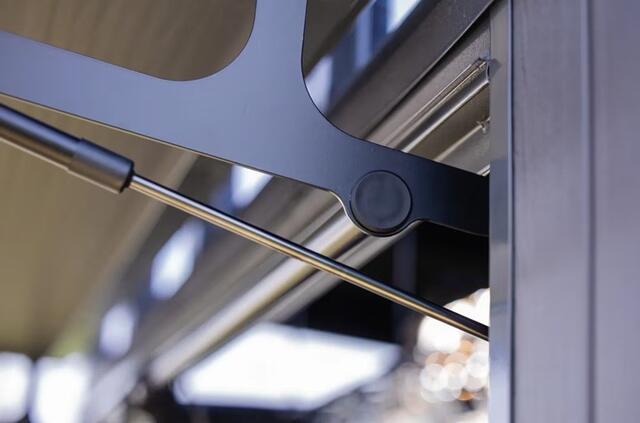 Signature Outdoor Bar Plus Signature Outdoor Bar Plus