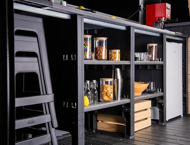 Signature Outdoor Bar Plus Signature Outdoor Bar Plus