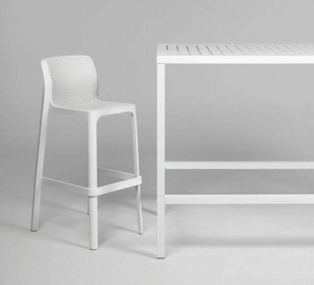 Cube 80 x 80 Bar Table & 4 Net Stool Set 