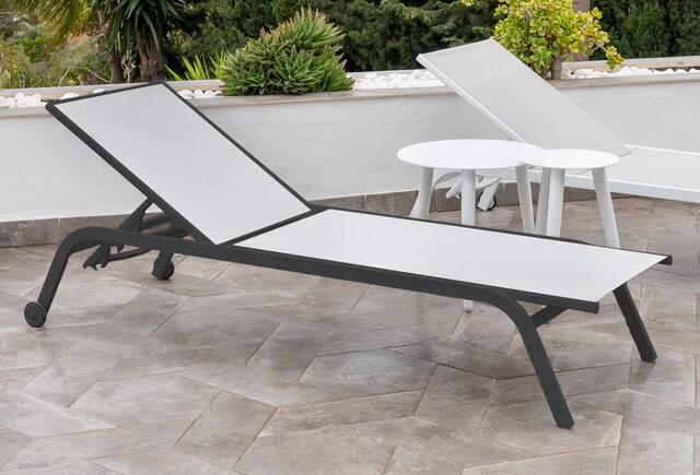 Majestic Paros Aluminium Sun Lounger Antracite / Grey Majestic Paros Aluminium Sun Lounger Antracite / Grey