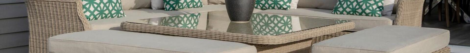 Bramblecrest Oakridge Curved Sofa Set with Height Adj. Table