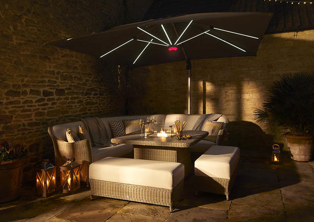 Bramblecrest Truro 3x3m Square Side Post LED Parasols Grey Bramblecrest Truro 3x3m Square Side Post LED Parasols Grey