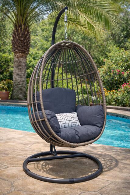 Rueda Rueda Woodash Hanging Cocoon